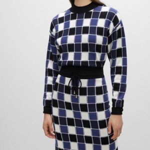 BOSS‎ Blue and black check crew neck crop sweater size L